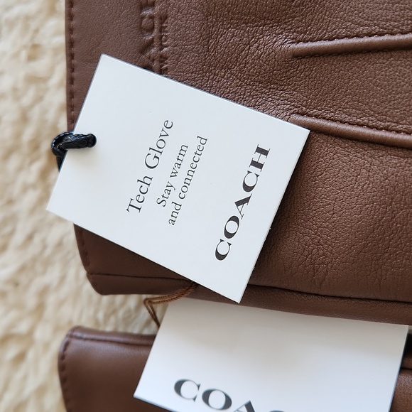 NWT Coach Men's Dark Saddle Leather Size L Tech Gloves 🤎🧤 - Picture 7 of 13